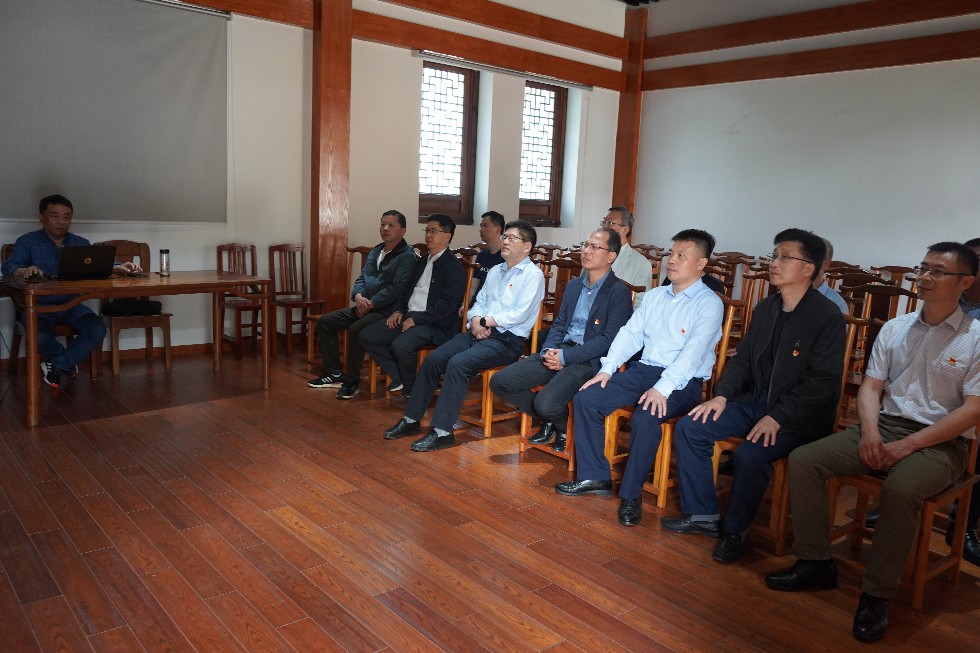 4.銅陵移動公司組織開展“強黨性 正黨風(fēng) 肅黨紀(jì)”黨紀(jì)學(xué)習(xí)教育主題活動3.JPG